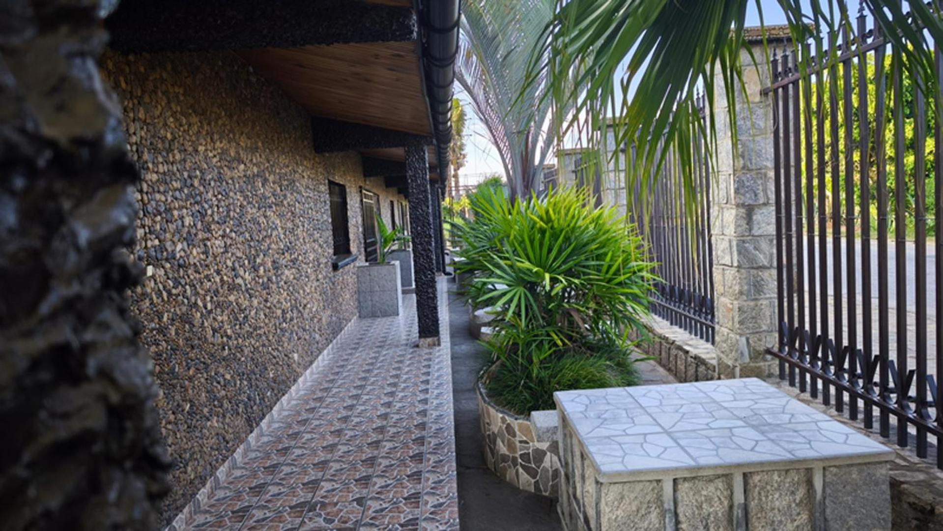 Hotel Restaurant Le Miamiam Glouglou Ambositra Екстериор снимка